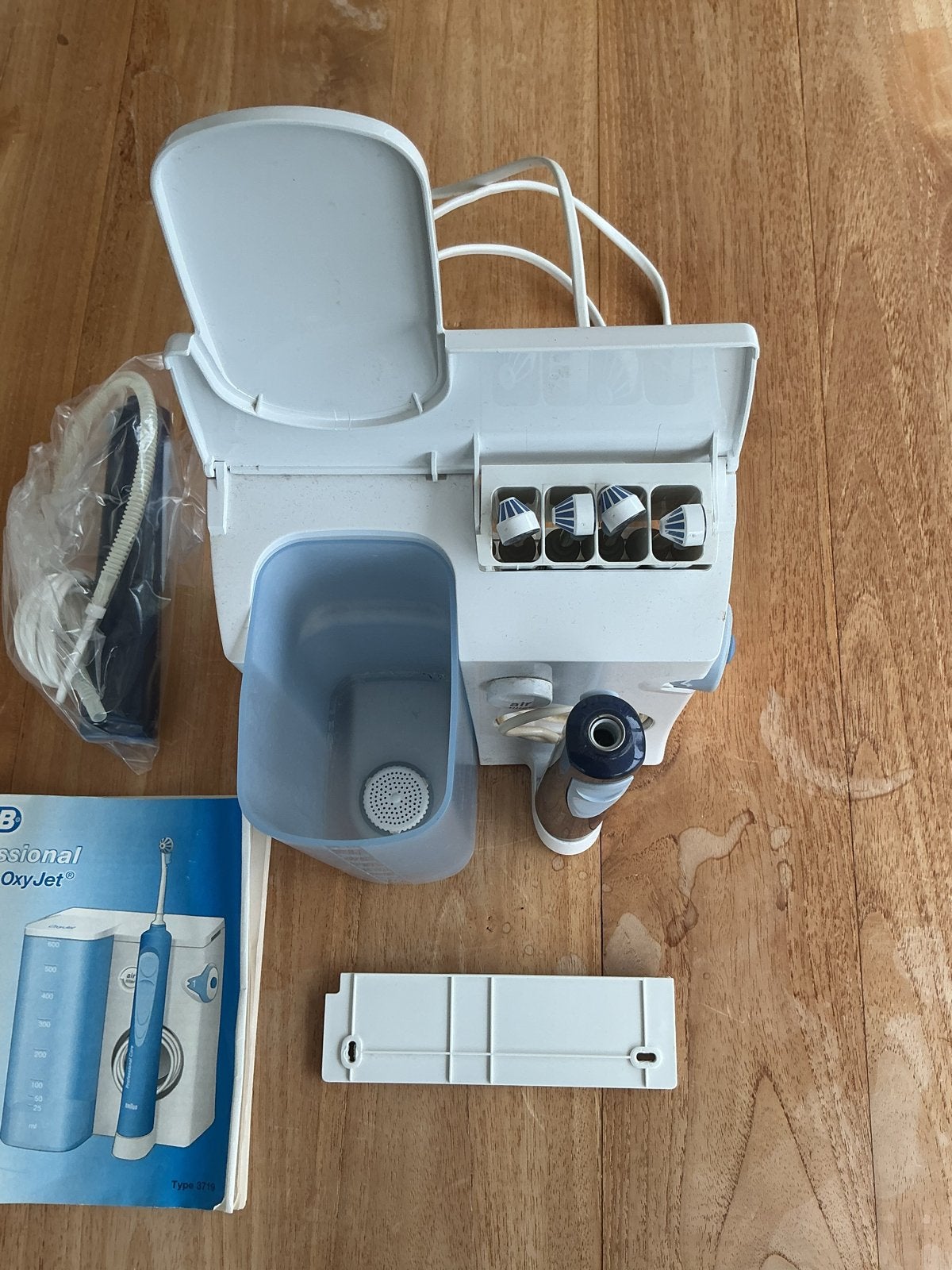 Oral  B Professional Care Oxy Jet monddouche, Ophalen of Verzenden, Zo goed als nieuw, Overige typen