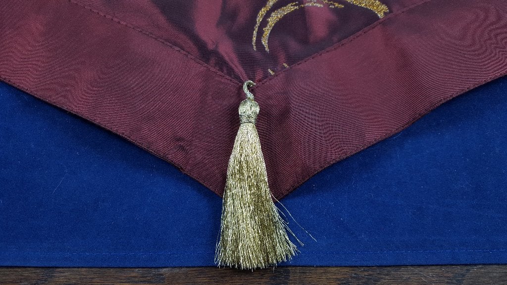 Vintage tafelloper voor kerst, paars aubergine, glanzend. W3, Tweedehands verkoop, Tweedehands verkoop, Gebruikt, Ophalen of Verzenden