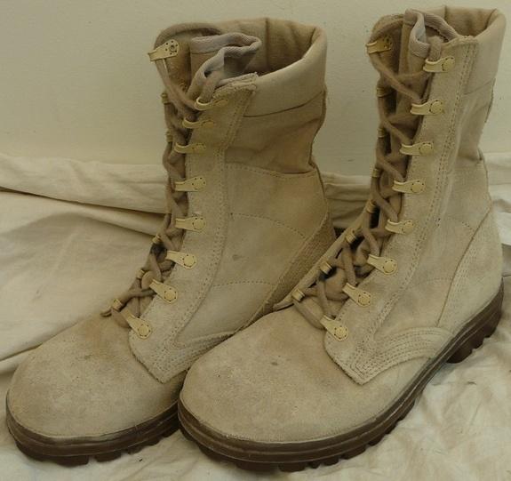Schoenen / Laarzen Gvt, M92, Desert, maat 41M, KL, 1990s.(1), Ophalen of Verzenden, Landmacht, Nederland, Kleding of Schoenen