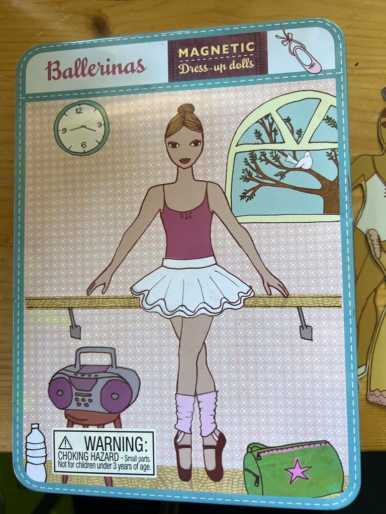 Ballerinas Magnetische Aankleedpoppen in Blikken Doos, Ophalen of Verzenden, Gebruikt, Overige typen