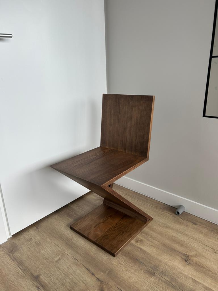 Replica Zig Zag van Gerrit Rietveld, Ophalen, Bruin, Nieuw, Hout