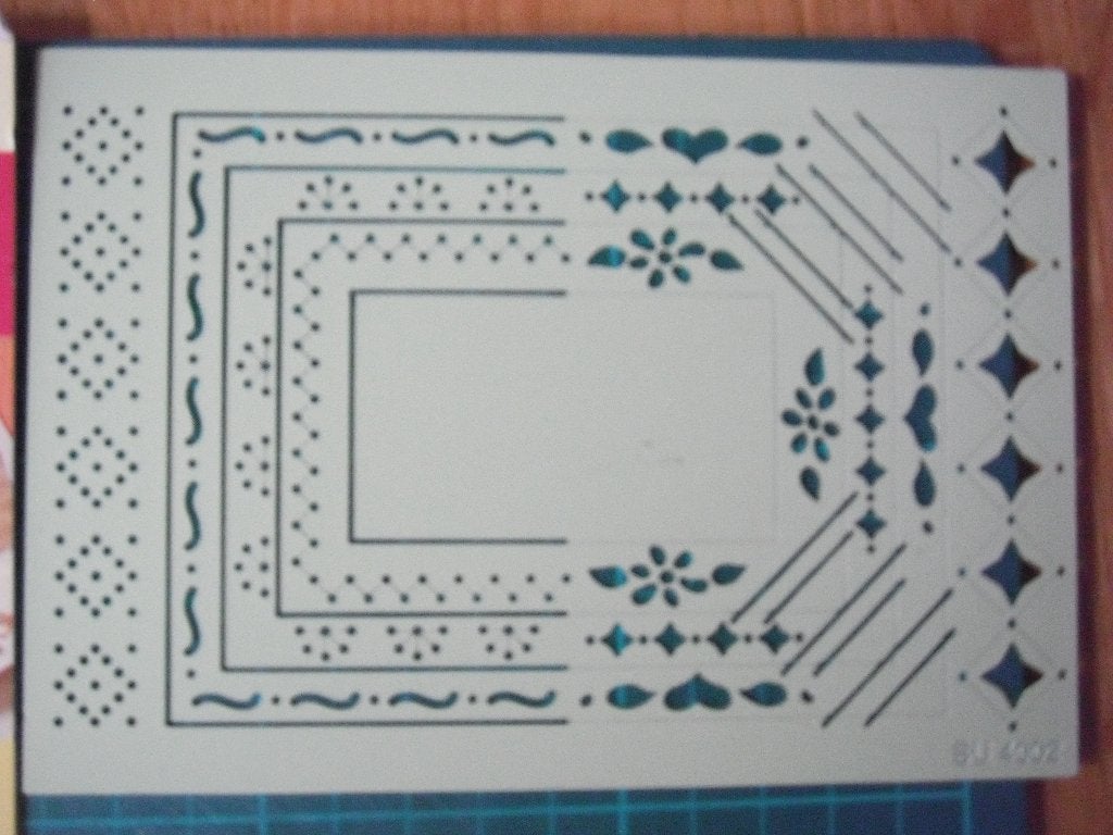 set van 3 super stencils metaal, Hobby en Vrije tijd, Ophalen of Verzenden, Zo goed als nieuw, Overige thema's, Pons of Mal