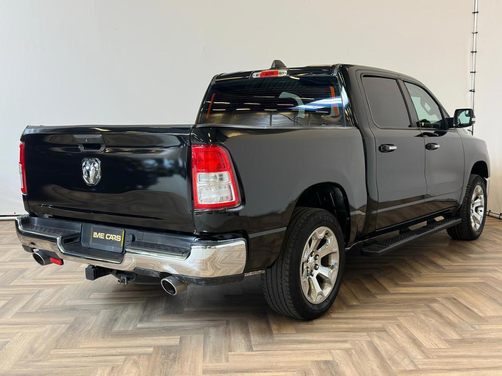 Dodge Ram 1500 5.7 V8 4x4 Crew Cab Laramie|LPG|SPORTUITLAAT/, Auto's, Automaat, Gebruikt, 5654 cc, Leder en Stof