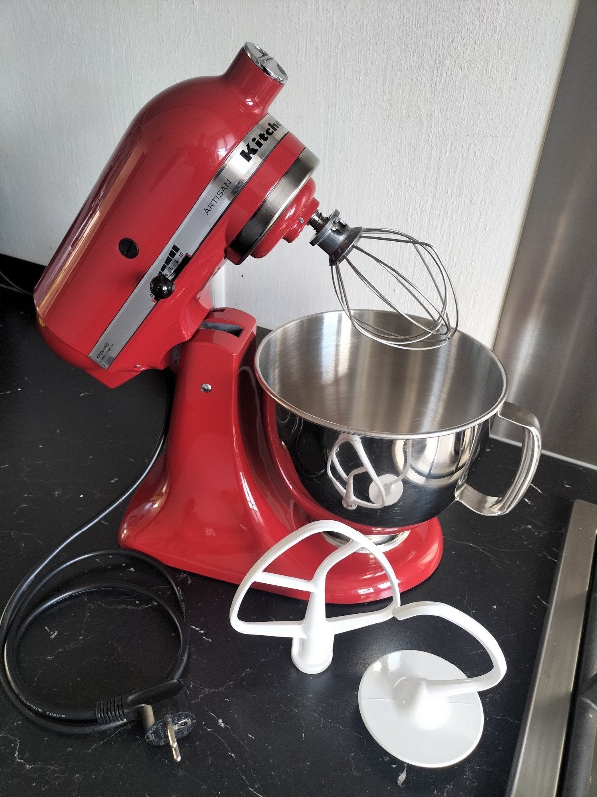 KitchenAid Artisan 5KSM150 keukenmixer in keizer rood.

Mach, Witgoed en Apparatuur, 4 liter of meer, Ophalen of Verzenden, Gebruikt