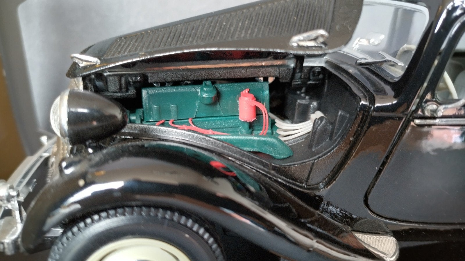 Citroen Traction Avant 15/6 1:18 Maisto Pol, Maisto, Auto, Verzenden, .
