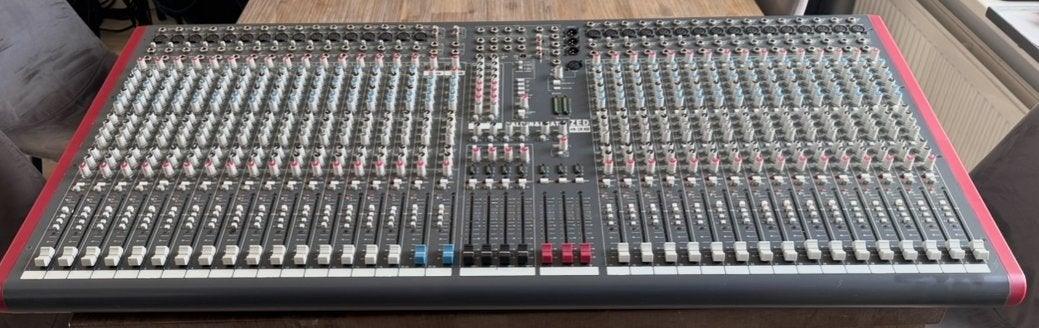 Allen & Heath ZED-436 Mengpaneel - Ventilator maakt geluid, Ophalen, Gebruikt, 20 kanalen of meer, Microfooningang