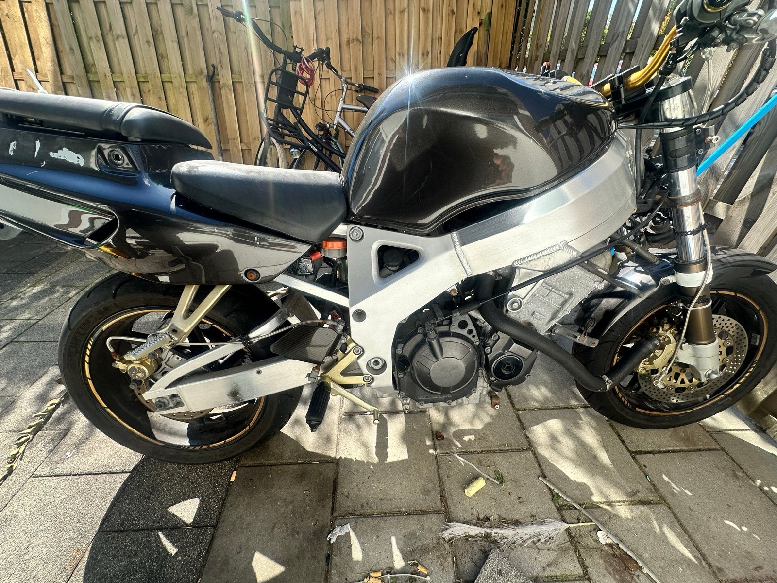 Honda CBR 900RR Fireblade SC28 voor onderdelen, Ophalen, Gebruikt
