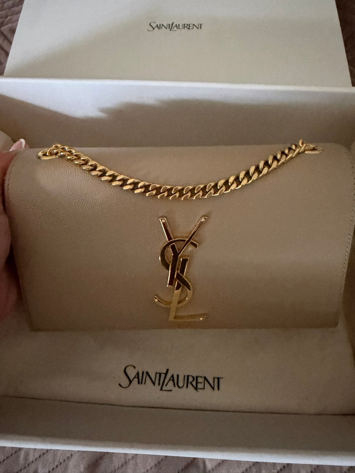 Yves Saint Laurent Schoudertasje Beige, Ophalen, Zo goed als nieuw, Beige, Schoudertasje
