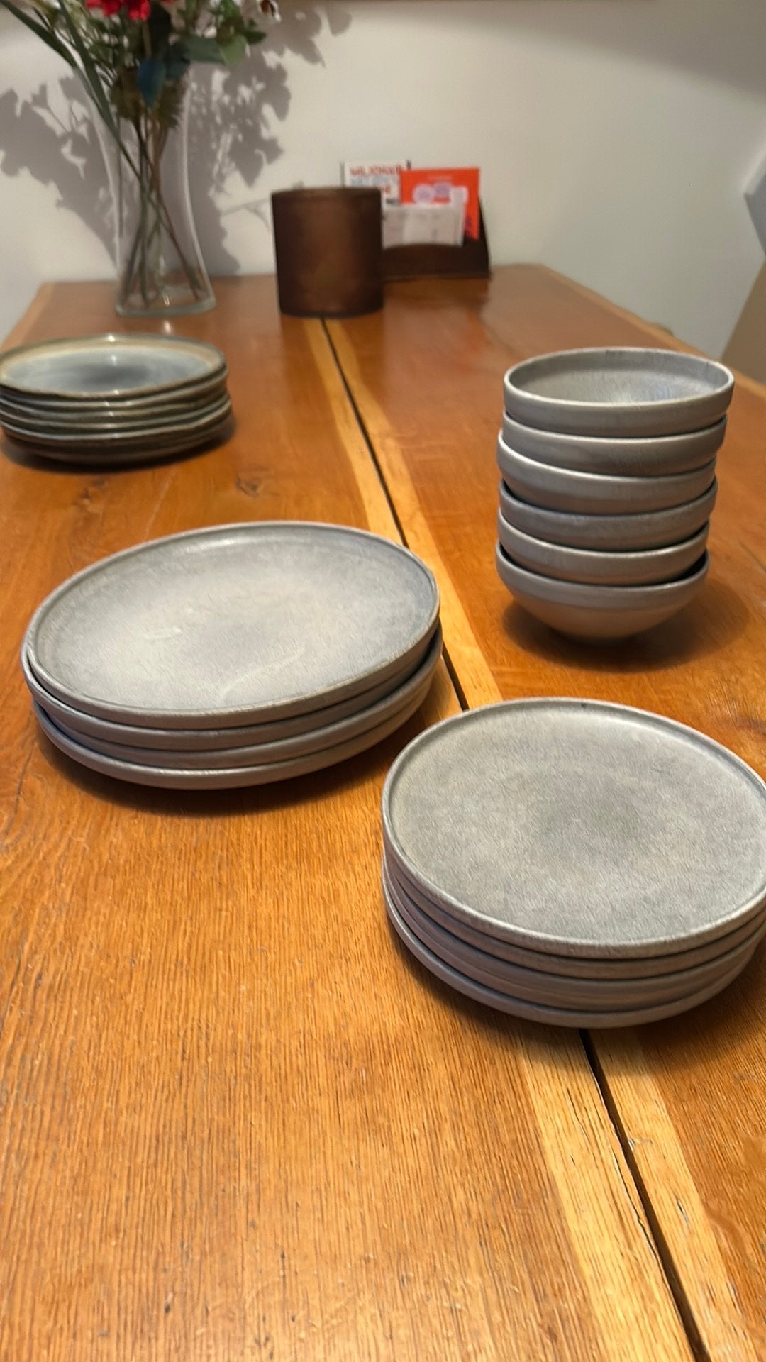 Servies Bjorn grijs, Huis en Inrichting, Keuken | Servies, Ophalen, Zo goed als nieuw, Bord(en), Overige stijlen