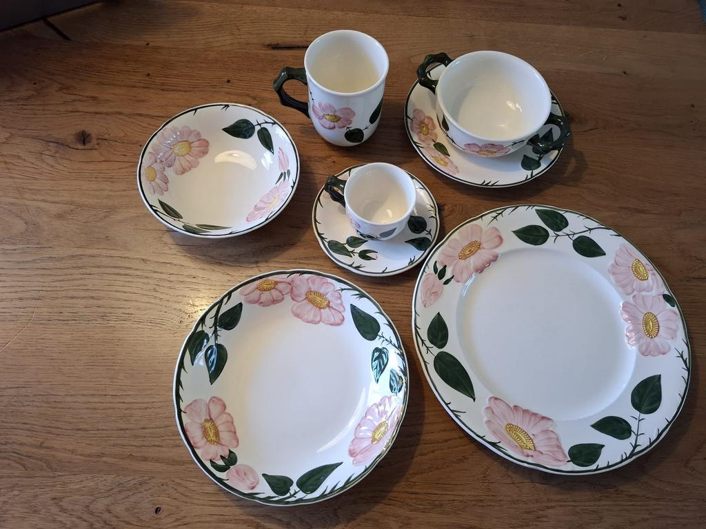 Villeroy & Boch Wildrose Servies - Compleet Set, Huis en Inrichting, Keuken | Servies, Gebruikt, Ophalen of Verzenden, Overige stijlen