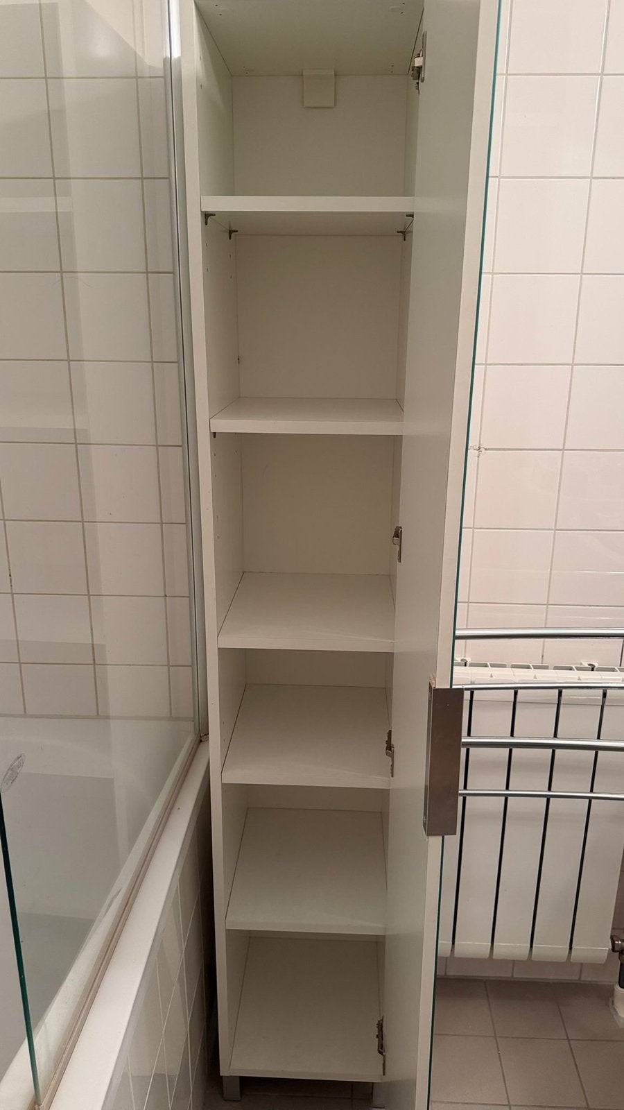 Witte badkamerkast - 180x32x35 cm (HxBxD), Ophalen, (Half)hoge kast, Minder dan 50 cm, Gebruikt