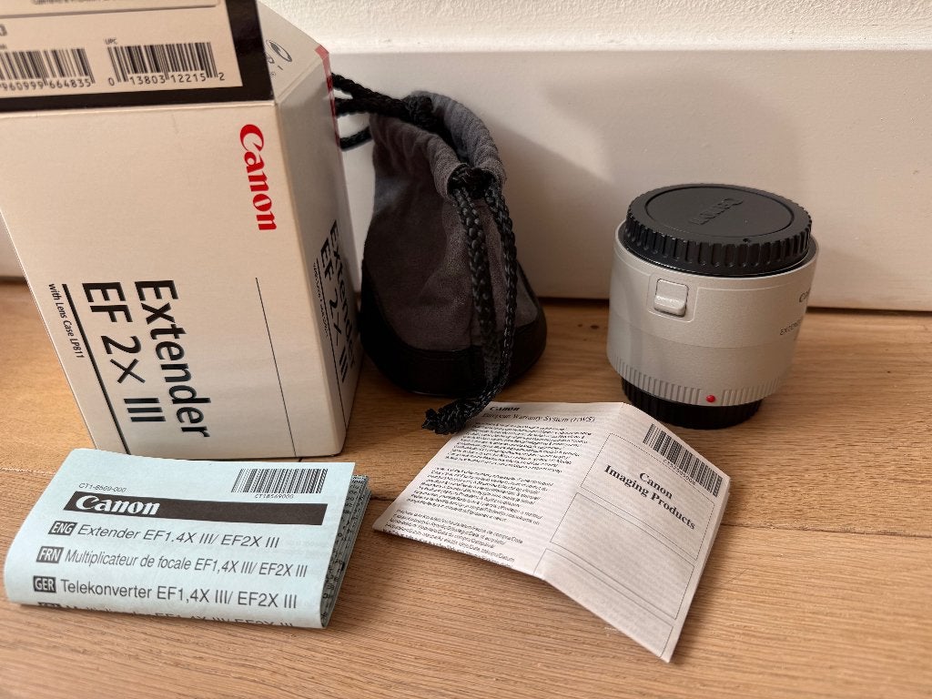 Canon Extender EF 2x III compleet met doos, tas en doppen, Canon, Ophalen of Verzenden, Zo goed als nieuw, Toebehoren
