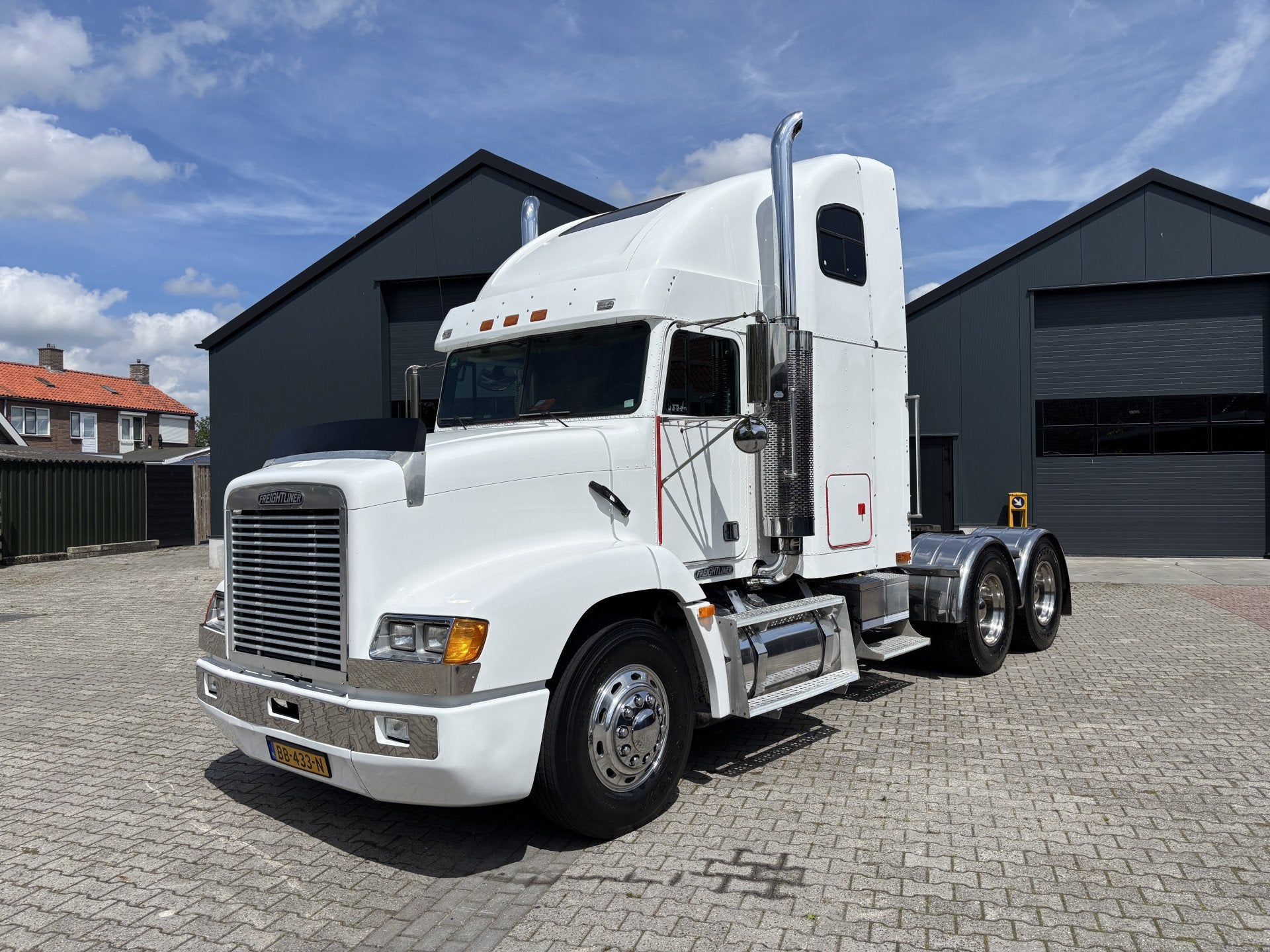 Freightliner FLD 112 6X4 10-Speed Rockwell, Cummins, Engine, Overige merken, Stof, Cruise Control, Zwart