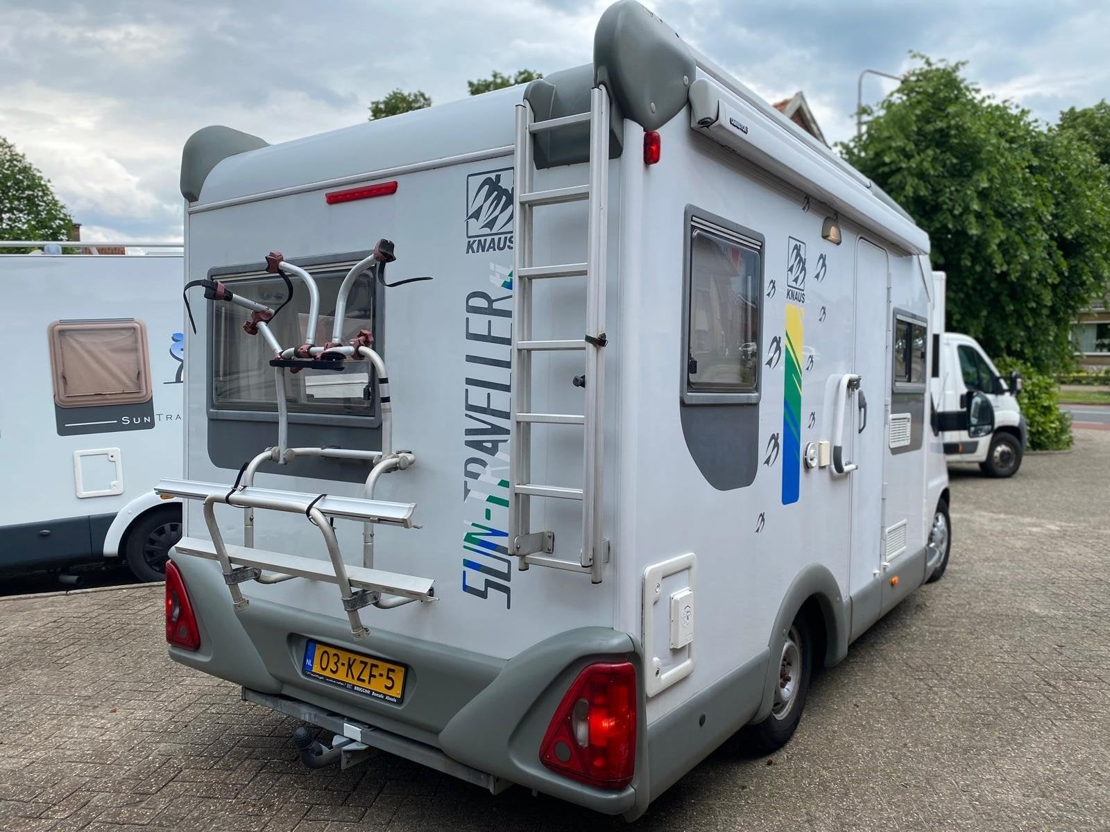 Caravans And Camping Knaus