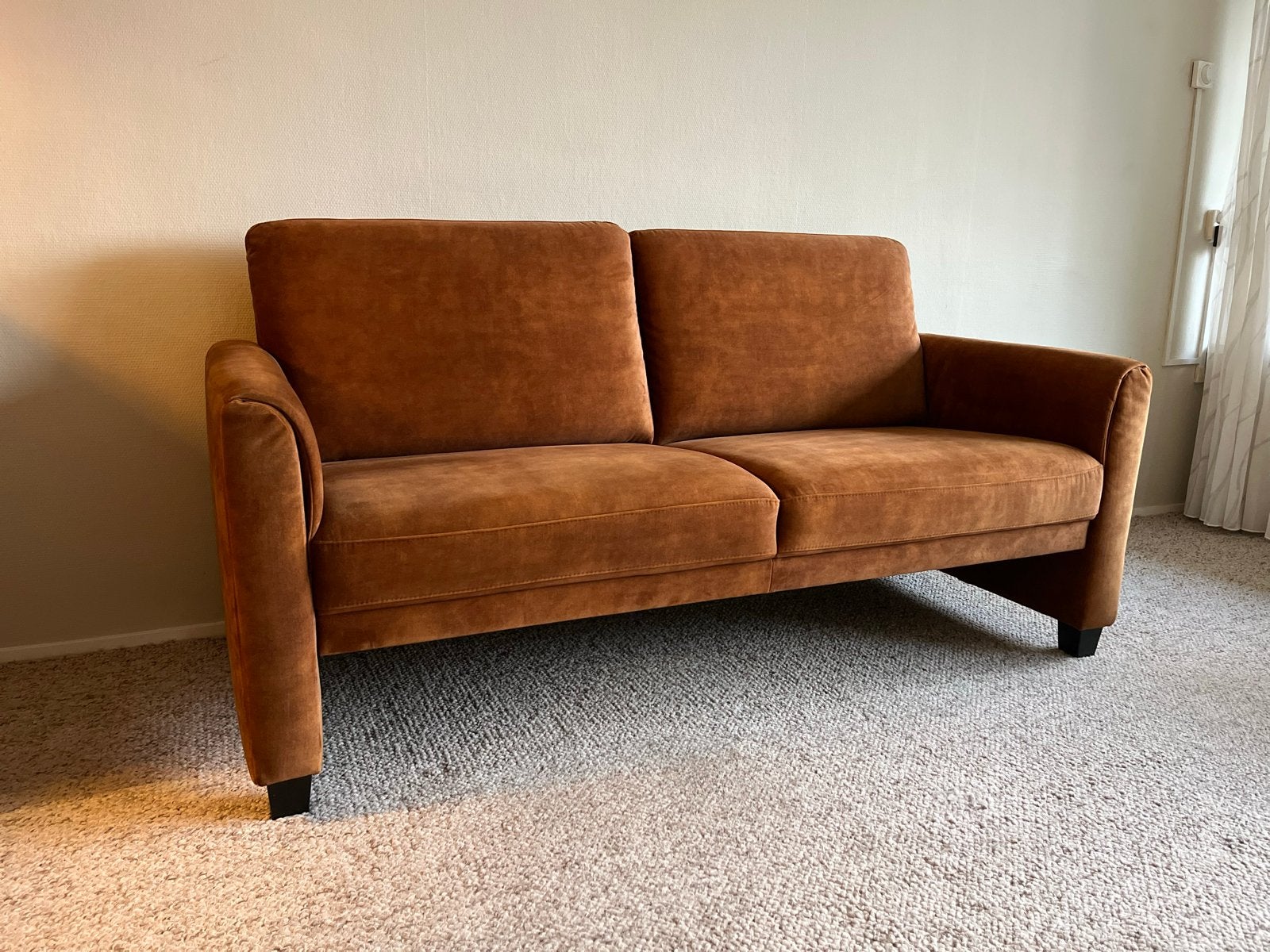 2 zit bank / 2,5 zit bank cognac velours stof, Huis en Inrichting, Banken | Bankstellen, Ophalen, 150 tot 200 cm, Tweepersoons