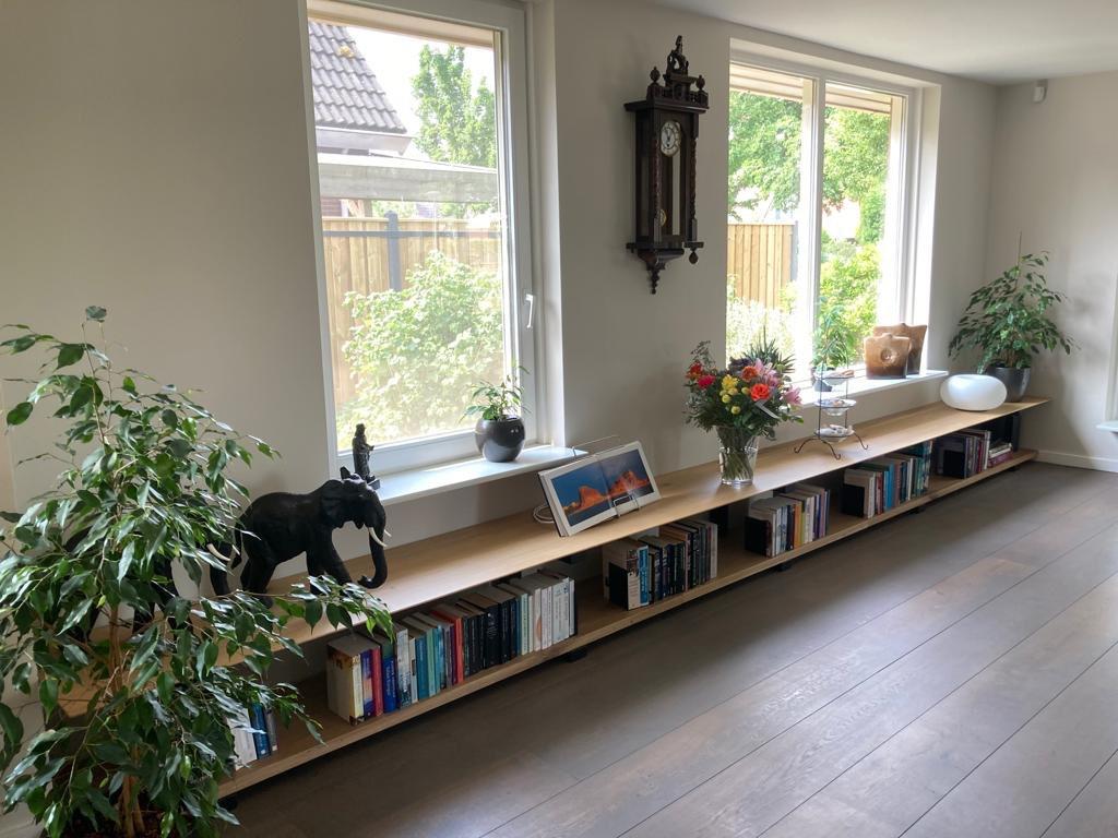 boomstam wand planken tv meubel bankjes, Huis en Inrichting, Ophalen, Nieuw