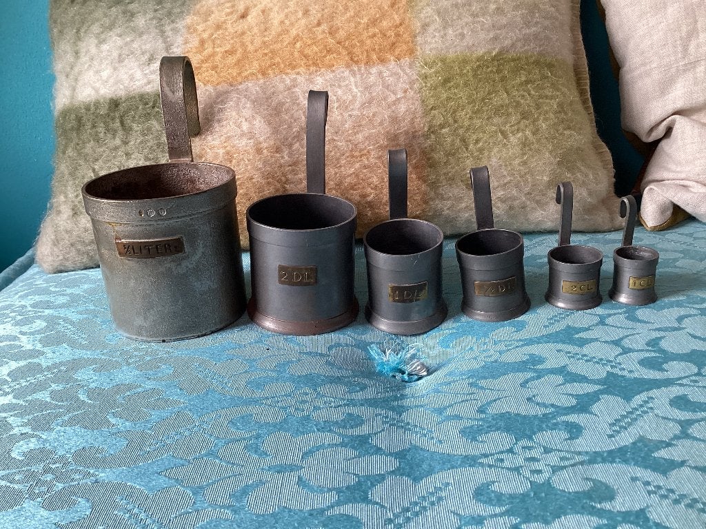 Tinnen Maatbeker - set  6 stuks Bieden., Ophalen of Verzenden, Gebruikt, Overige materialen, Grijs