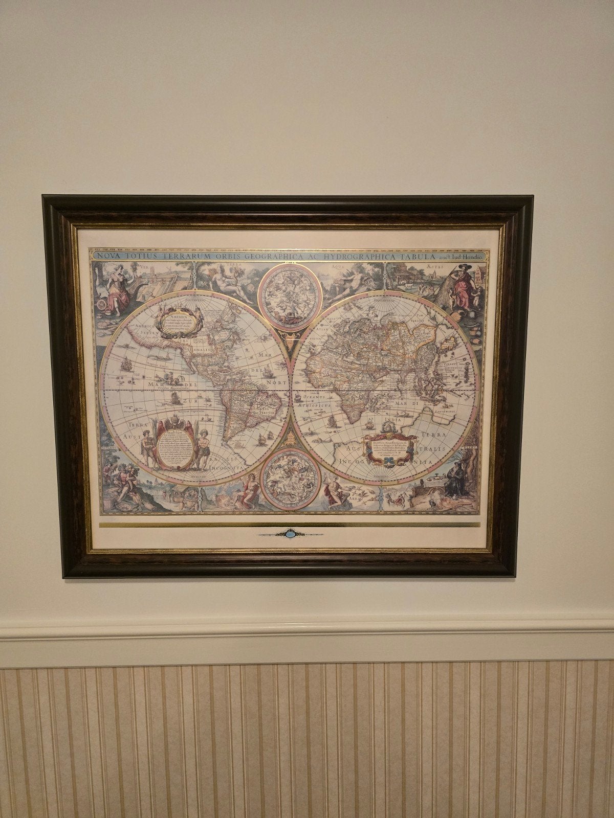 Antieke Wereldkaart 'Nova Totius Terrarum Orbis Geographica', Ophalen, Ingelijst, 1600 - 1699, Overige technieken