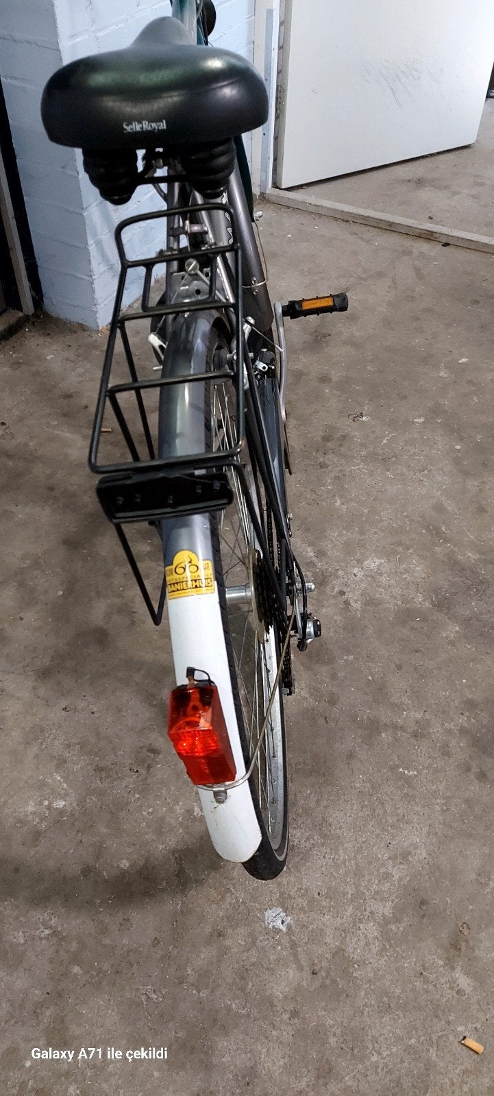 Maxwell stadsfiets - hij is klaar voor fietsen, Fietsen en Brommers, 53 tot 56 cm, Velgrem, Versnellingen, Ophalen