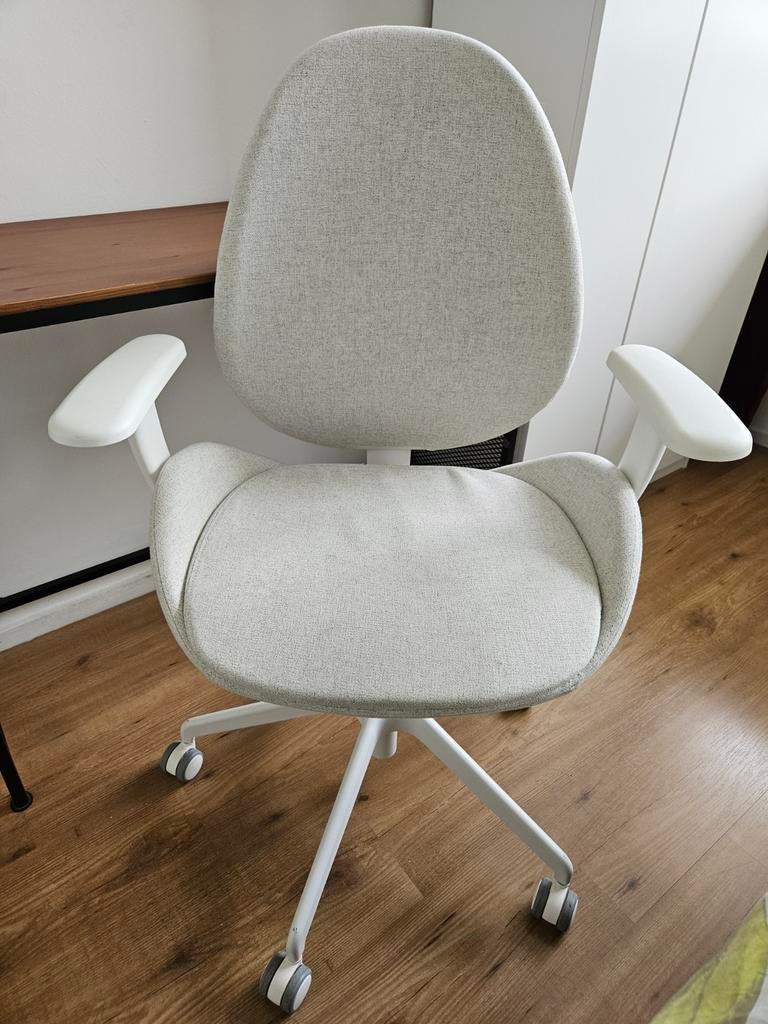 IKEA HATTEFJÄLL Bureaustoel - Grijs, wit Ergonomisch, Huis en Inrichting, Bureaustoelen, Ophalen, Gebruikt, Grijs, Bureaustoel