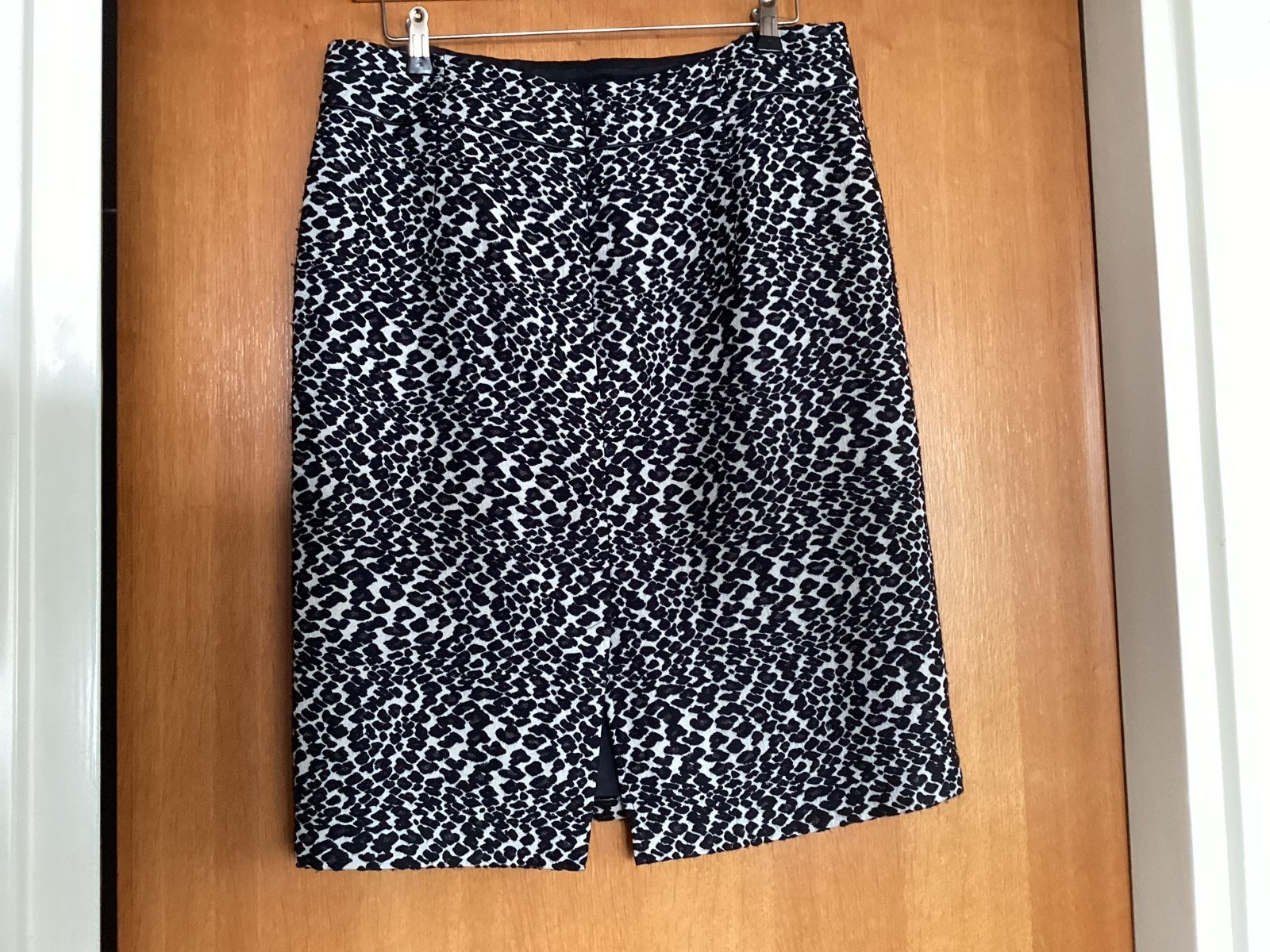 Gerry Weber Winterrok Maat 44 Zwart/Crème Gevoerd, Kleding | Dames, Ophalen of Verzenden, Gedragen, Maat 42/44 (L), Zwart