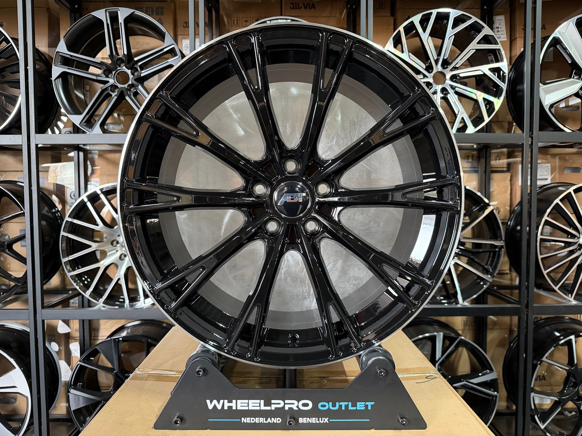 18 inch Audi ABT 5X112 look velgen A3 RS3 A4 Q3 Q5 GOLF 7 8
