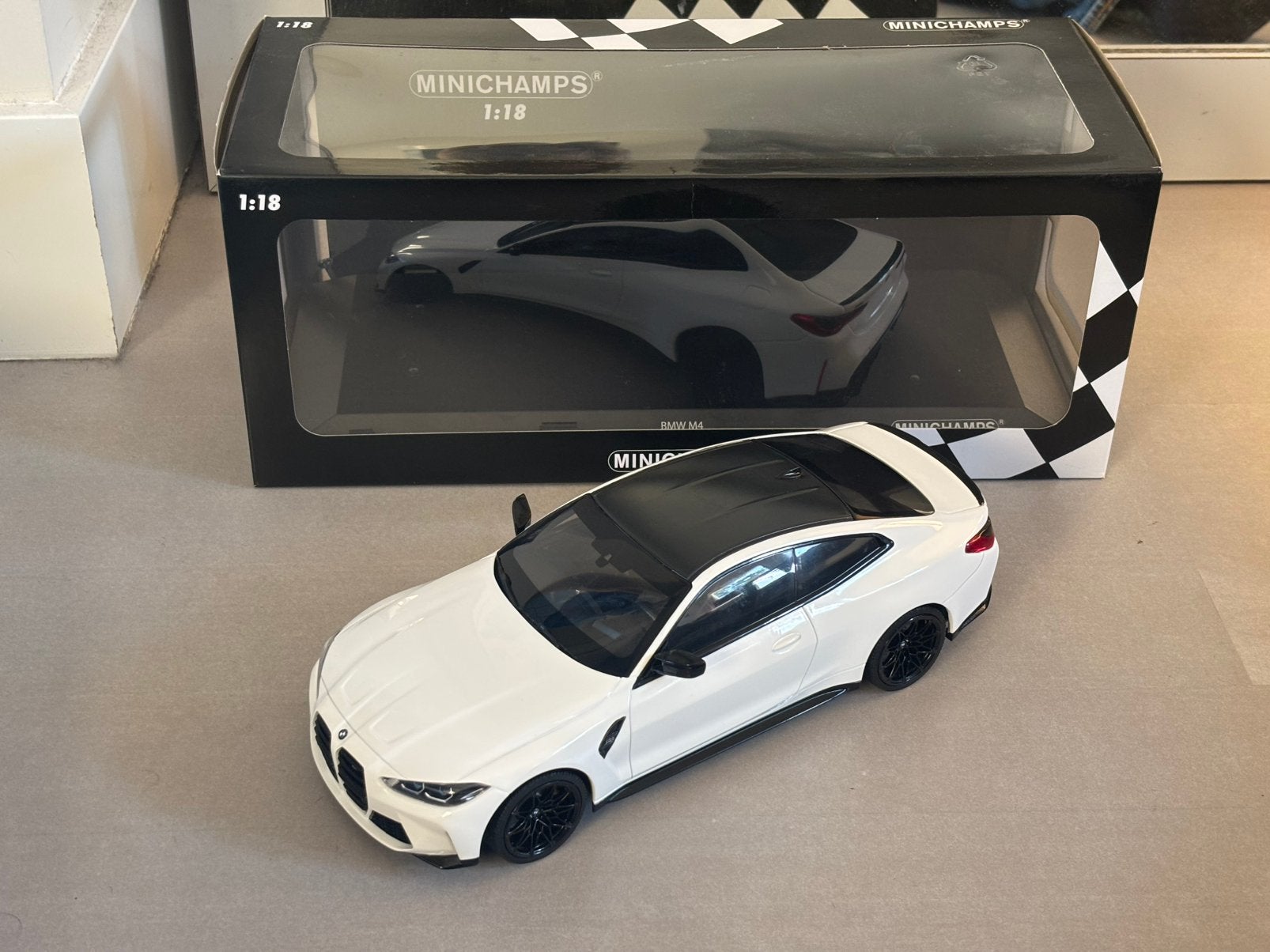 Minichamps Bmw M4 1:18, Hobby en Vrije tijd, Modelauto's | 1:18, Ophalen of Verzenden, Zo goed als nieuw, Auto, MiniChamps