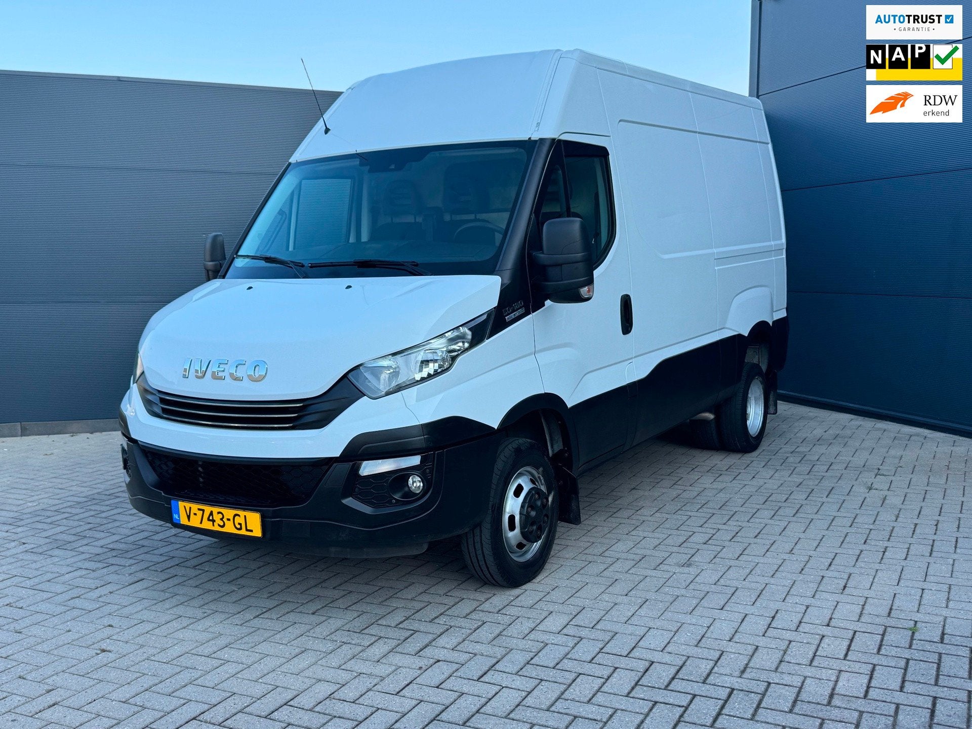 Iveco 50C18 TG Dubbel Lucht Automaat 180 pk 3500 trekgewicht, Automaat, Gebruikt, Euro 6, 4 cilinders