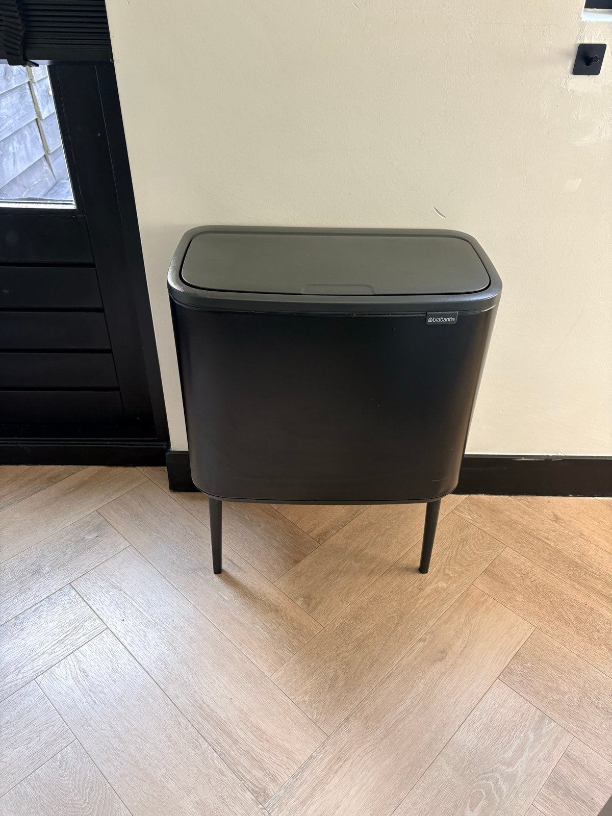 Brabantia Bo Touch Bin - Stijlvolle Afvalemmer, Ophalen, 50 – 75, Gebruikt, Metaal