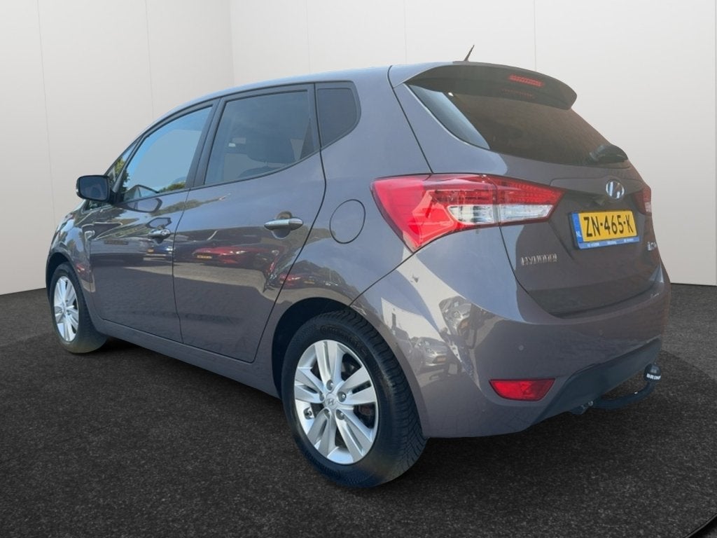 Hyundai ix20 1.6i i-Catcher Automaat Leder Trekhaak Camera, Auto's, Hyundai, 15 km/l, 1591 cc, Leder, Bedrijf