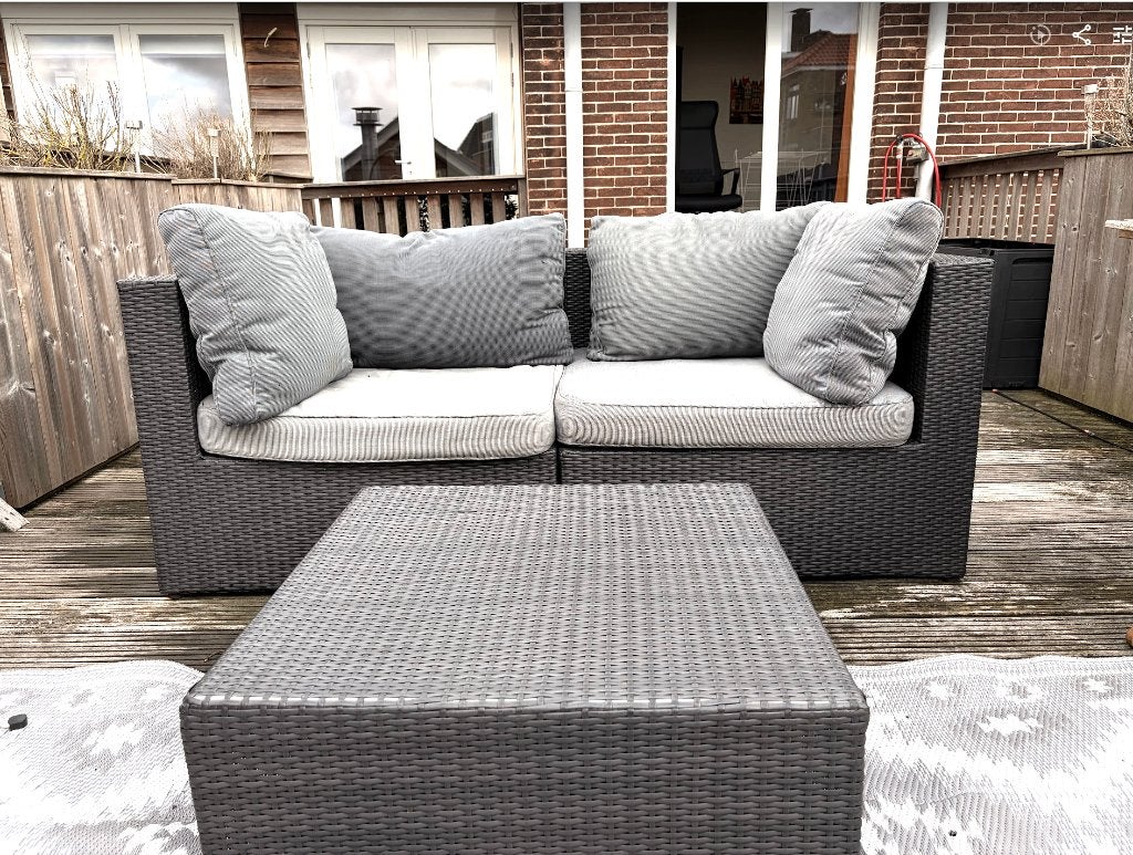 Zwarte buitenbank met 6 kussens + hocker + opbergbox, Tuin en Terras, Ophalen, Gebruikt, Wicker
