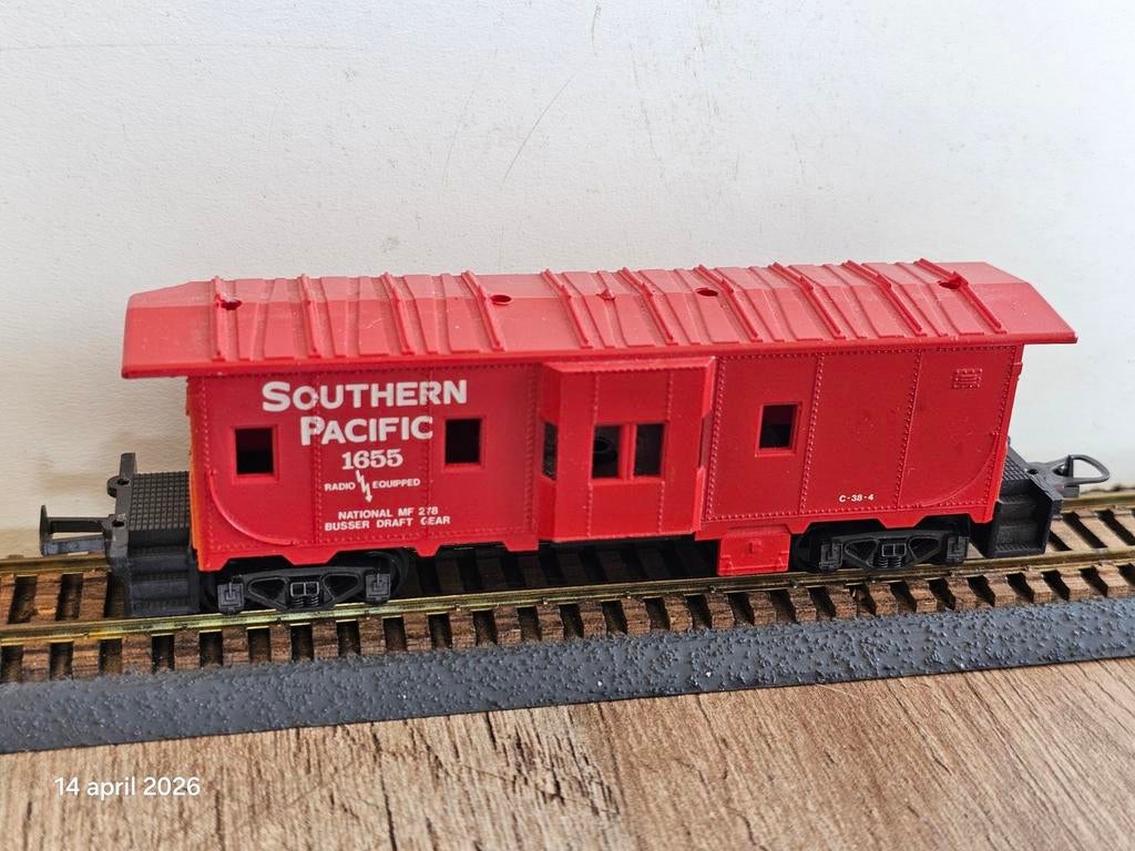 Modeltrein Ho boxcar wagon usa, Ophalen of Verzenden, Gelijkstroom, Wagon, Roco