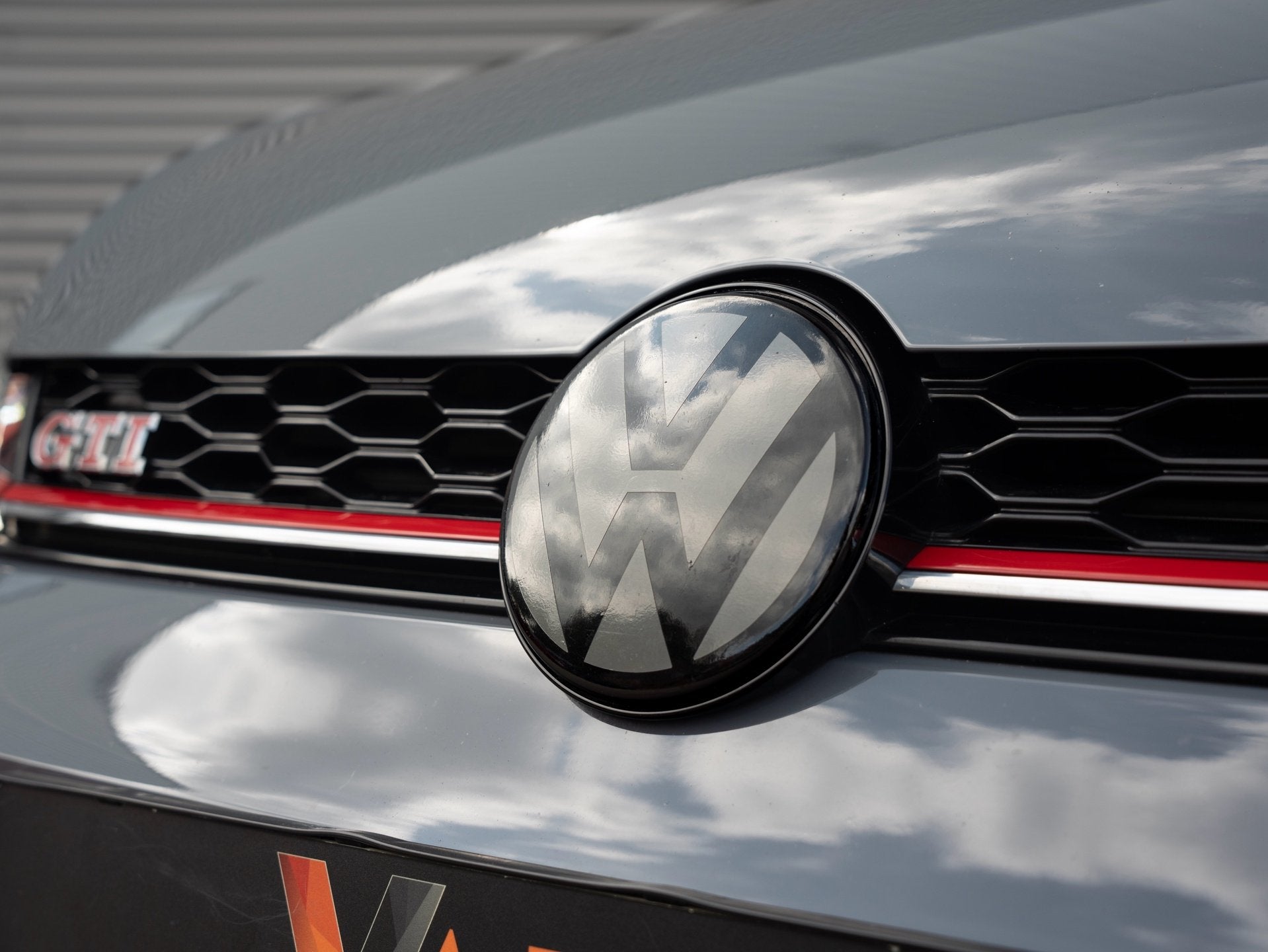 Volkswagen Golf 2.0 TSI GTI TCR Akra DCC Camera Blindspot Dy, 15 km/l, Gebruikt, Zwart, 4 cilinders