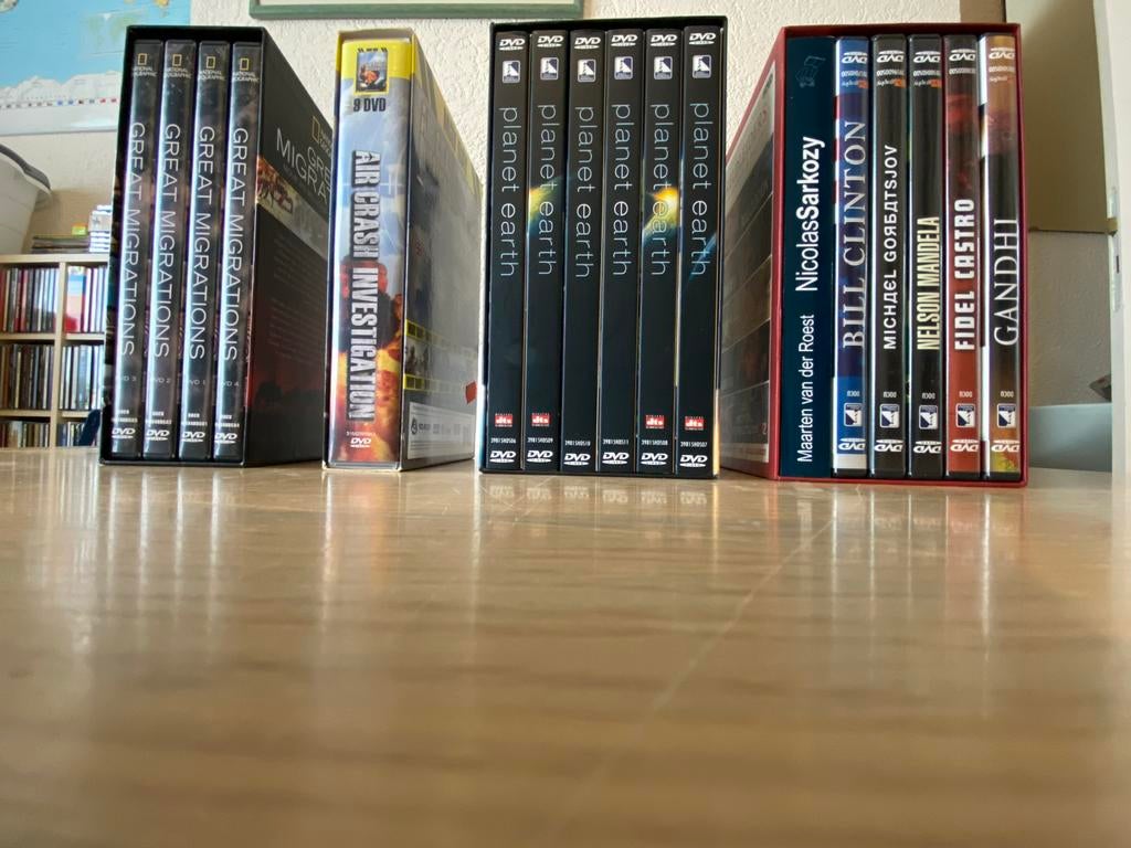 DVD Boxsets: Wereldleiders, Planet Earth, Air Crash, Migrati, Gebruikt, Alle leeftijden, Boxset, Ophalen of Verzenden