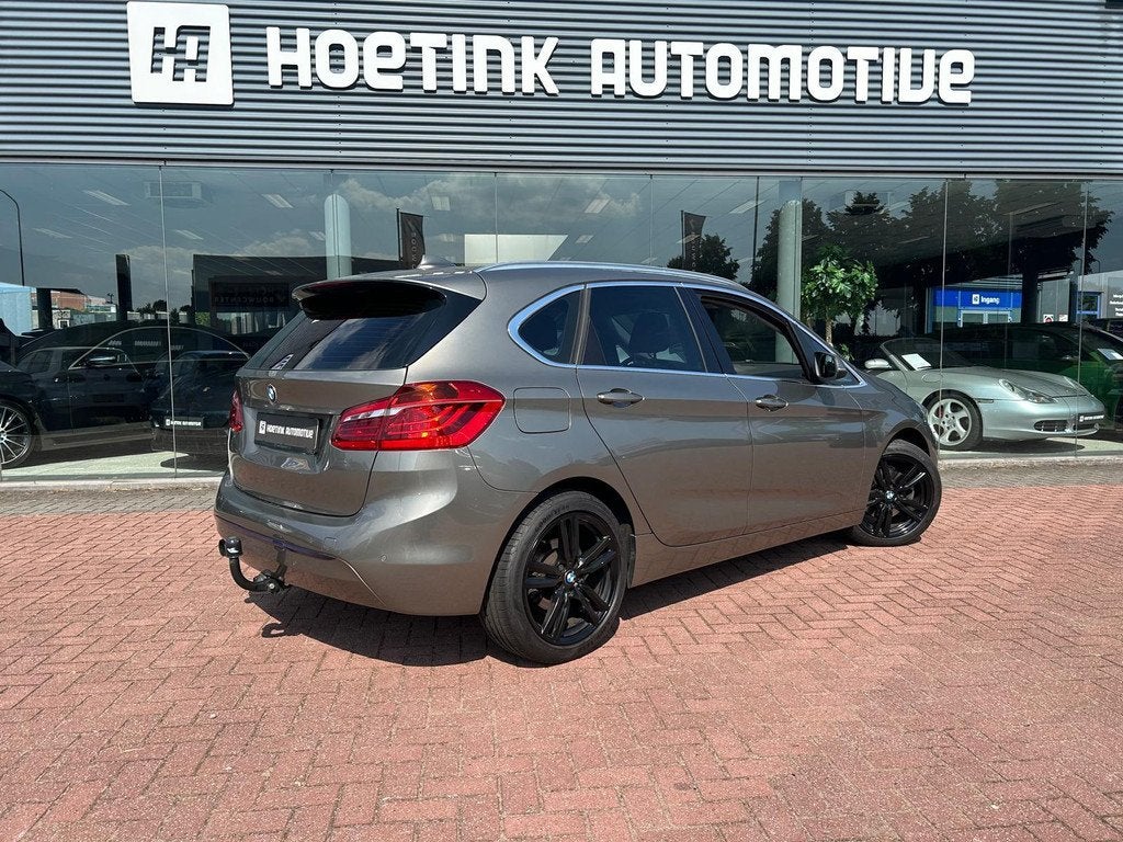 BMW 2-serie Active Tourer 218i Sport, Auto's, BMW, Voorwielaandrijving, Gebruikt, Origineel Nederlands, Bedrijf