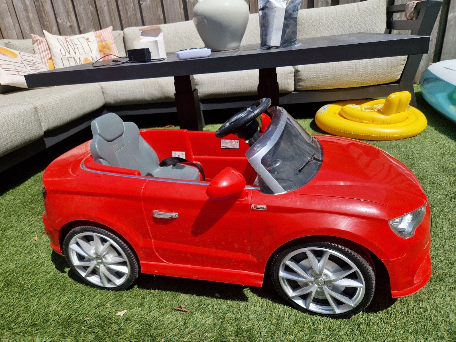 Kinder Audi auto met extra accu en motor, Ophalen, Zo goed als nieuw, Overige typen
