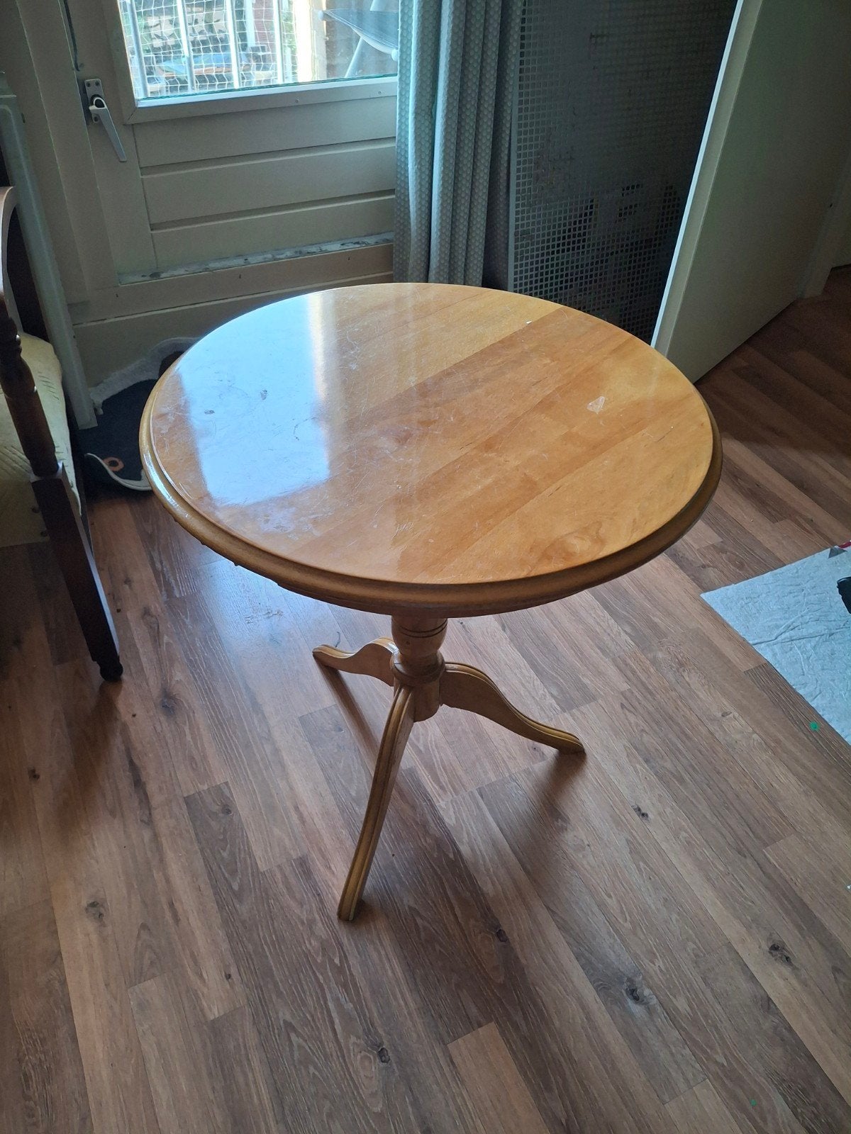 Houten salontafel - Rond, Ophalen, Gebruikt, 50 tot 100 cm, Klassiek