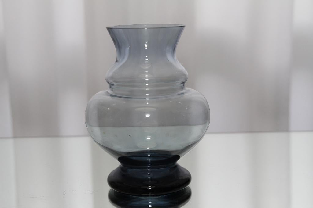 Zacht licht blauwe vaas Rozendaal, Antiek en Kunst, Ophalen