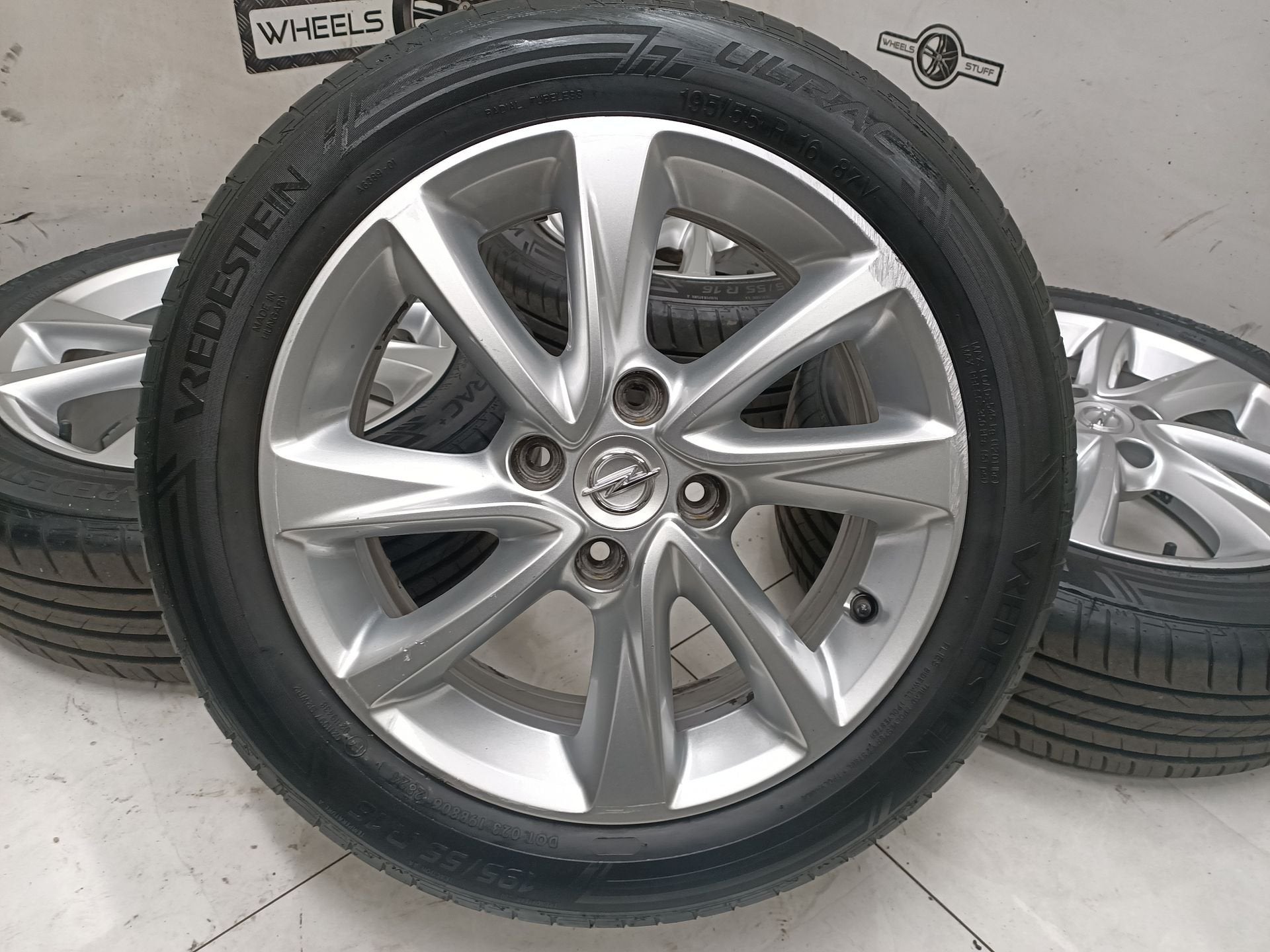 Origineel Opel Corsa F velgen 16"inch 4x108, Gebruikt, -, -, Banden en Velgen