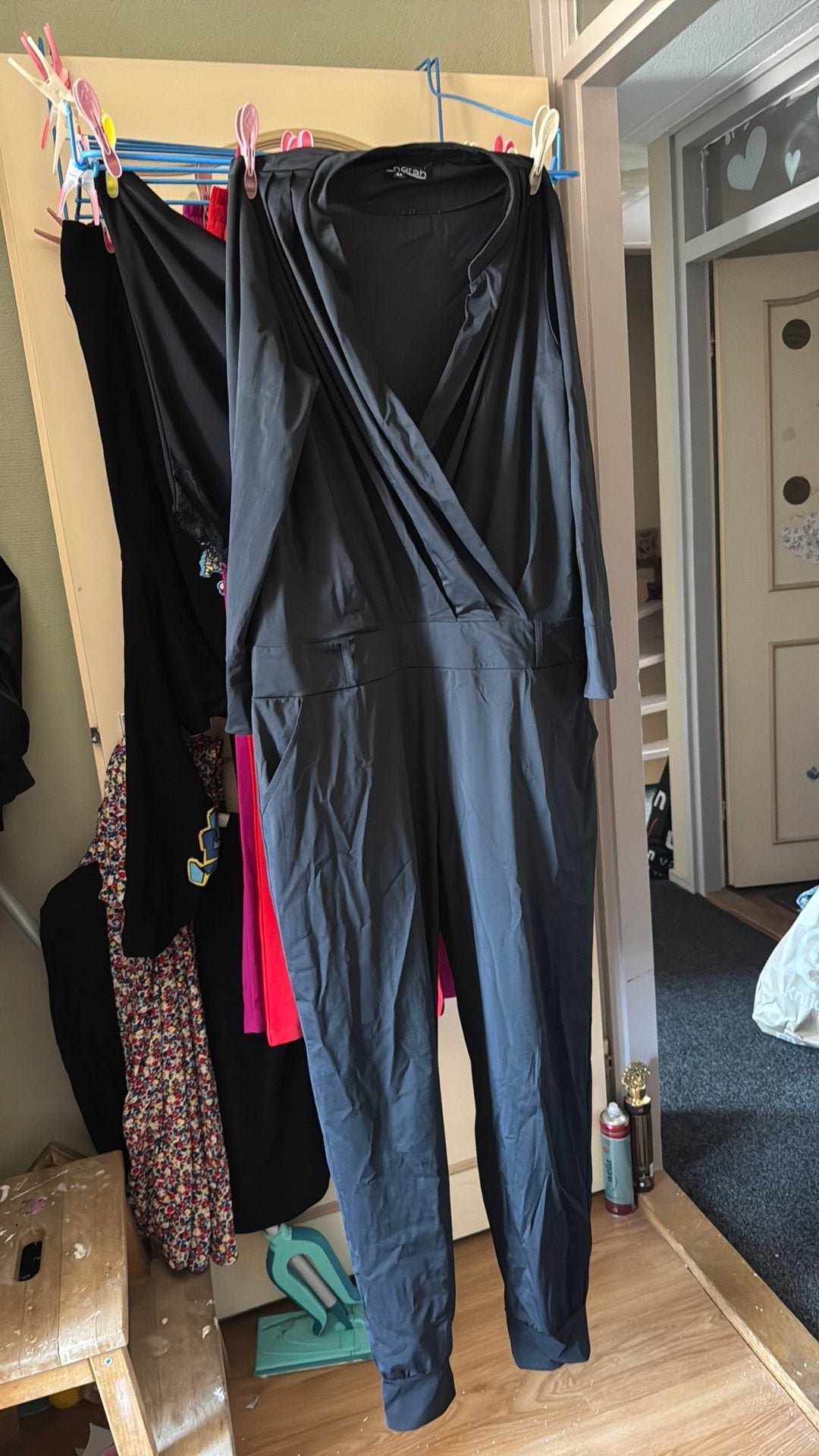 Travel jumpsuit norah 44 ( xl), Kleding | Dames, Jumpsuits, Ophalen of Verzenden, Zo goed als nieuw, Maat 42/44 (L), Zwart