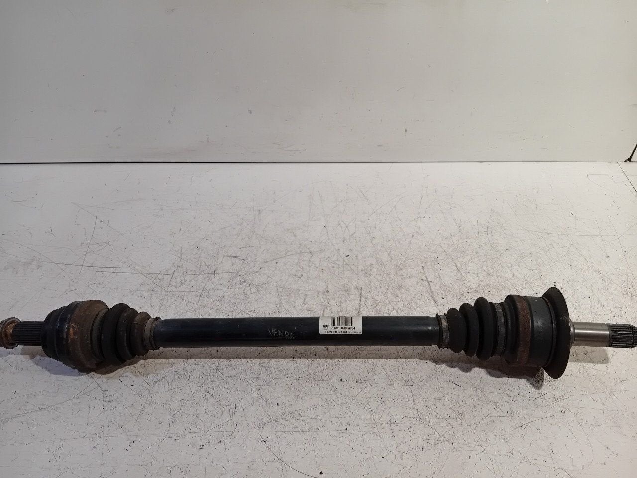 Aandrijfas rechts achter BMW 5 serie, Onderdelen@venauto.nl, Van der Ven Autorecycling B.V., Gebruikt, Ettenseweg 76, 4706 PB Roosendaal, The Netherlands