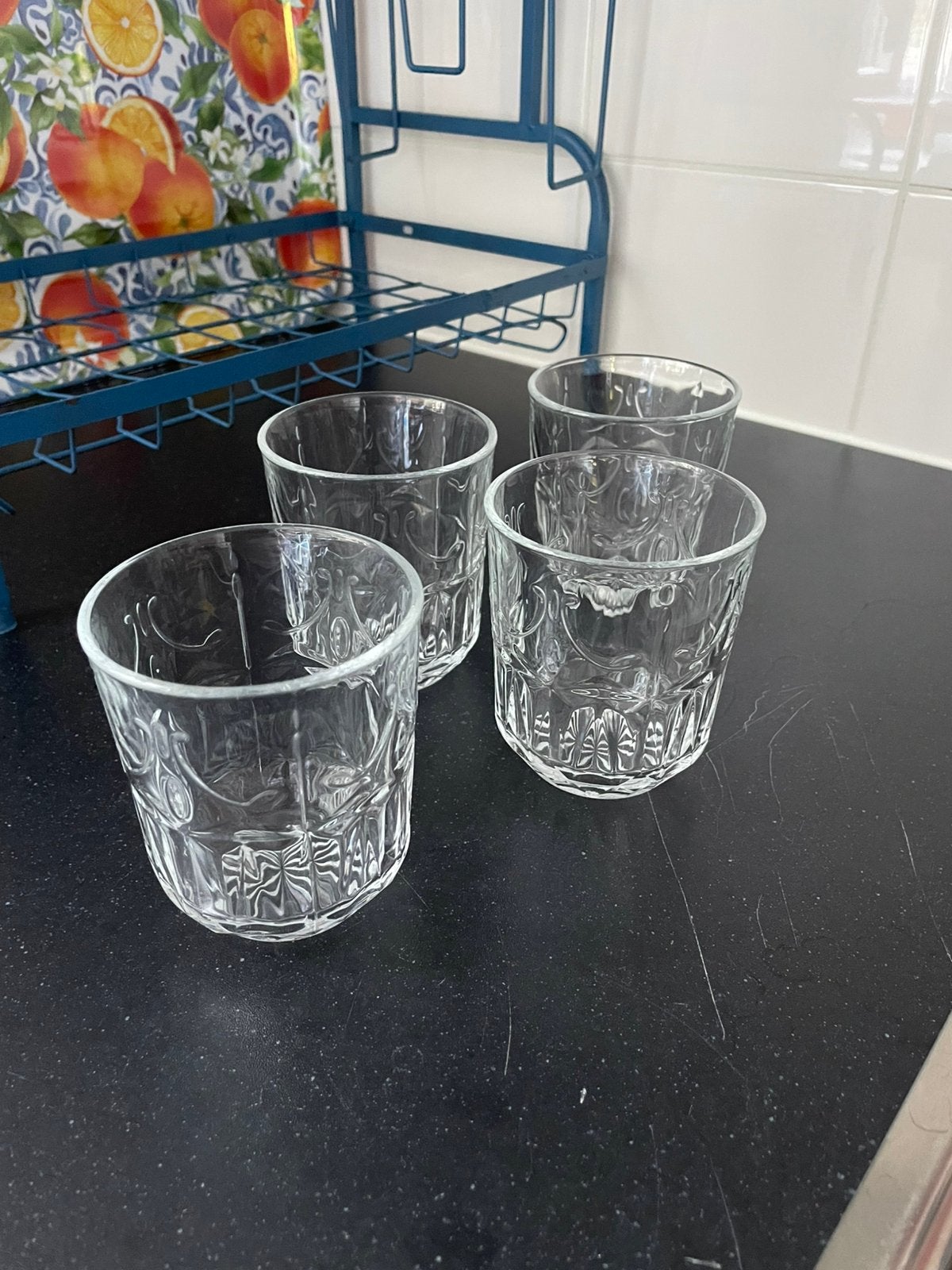 IKEA SÄLLSKAPLIG glazen e.d., Ophalen, Zo goed als nieuw