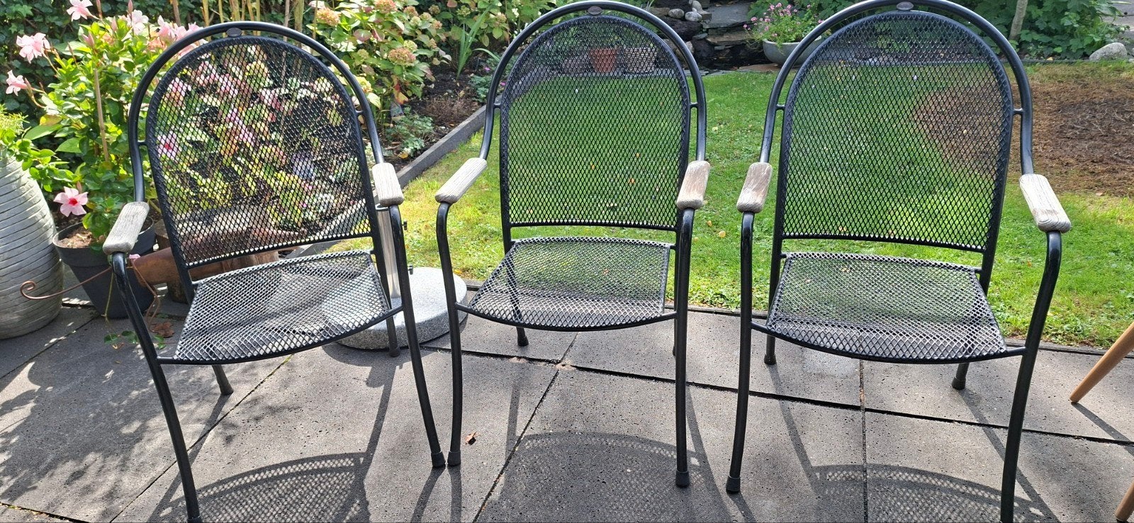 te koop: 3 Royal Garden tuinstoelen met teakhouten armlegger, Tuin en Terras, Tuinstoelen, Ophalen, Gebruikt, Metaal, Stapelbaar