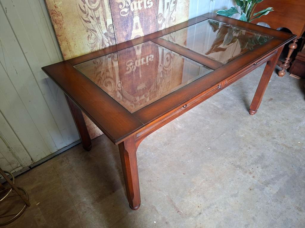 Klassieke vitrine tafel, met 2 lades afm: 150x75cm en 80cm h, Huis en Inrichting, Kasten | Vitrinekasten, Ophalen of Verzenden