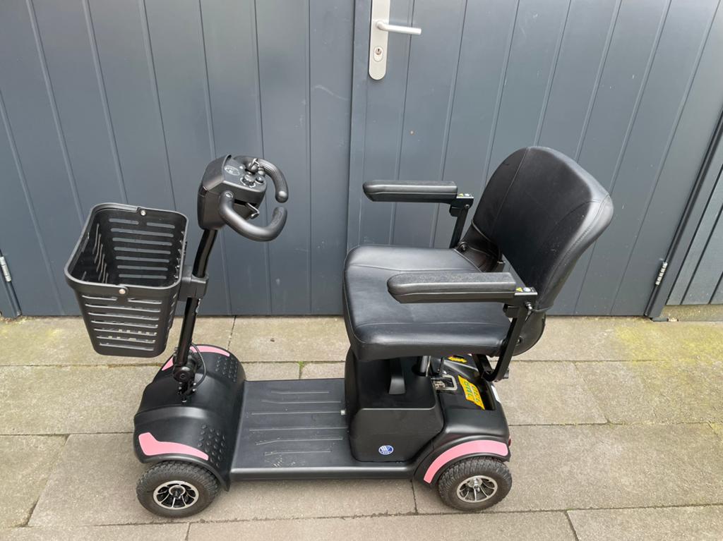 Scootmobiel Vermeiren One, Diversen, Brommobielen en Scootmobielen, Ophalen, 10 km/u of minder, Zo goed als nieuw, 15 km of minder