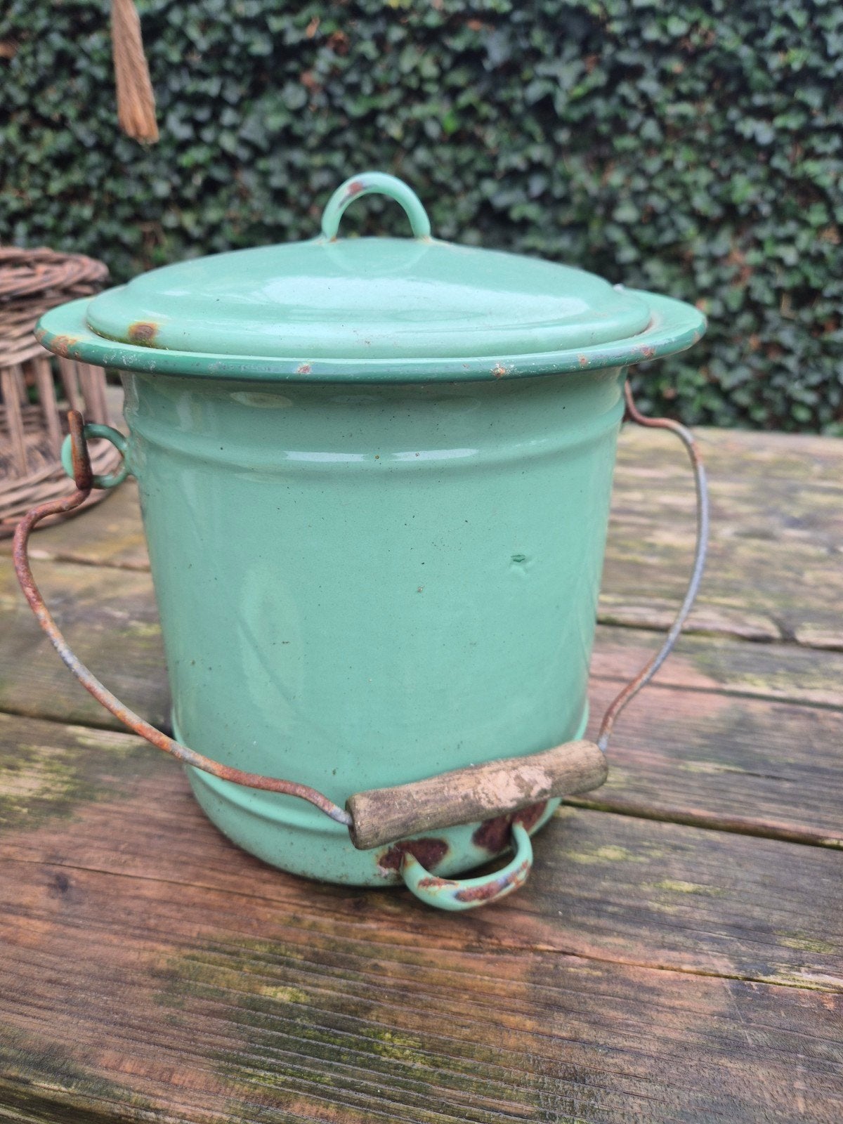 Vintage geëmailleerde pot met deksel - Mintgroen, Antiek en Kunst, Ophalen of Verzenden