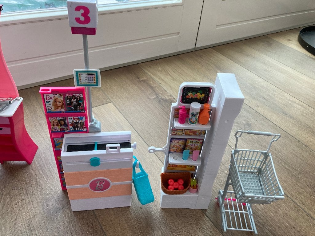 Foto 11 van Barbie allerlei