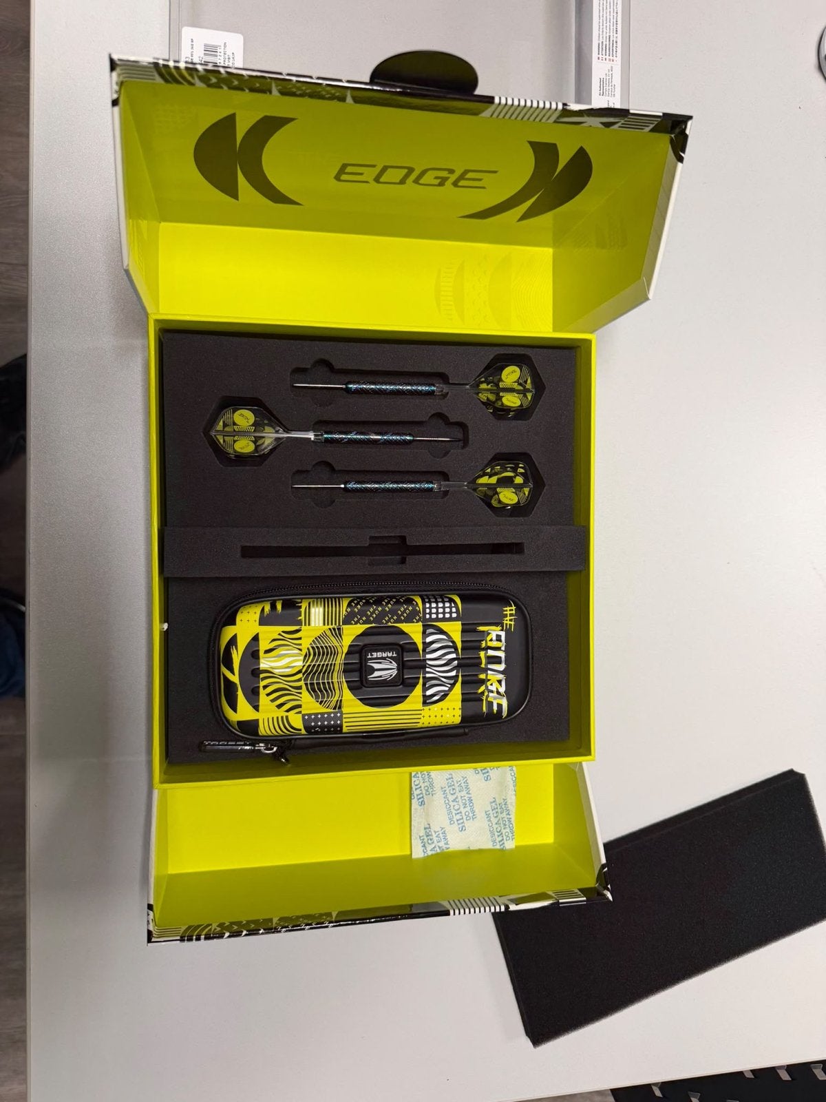 Luke littler Darts Set Target edge 24G 95K, Ophalen of Verzenden, Nieuw, Pijlen