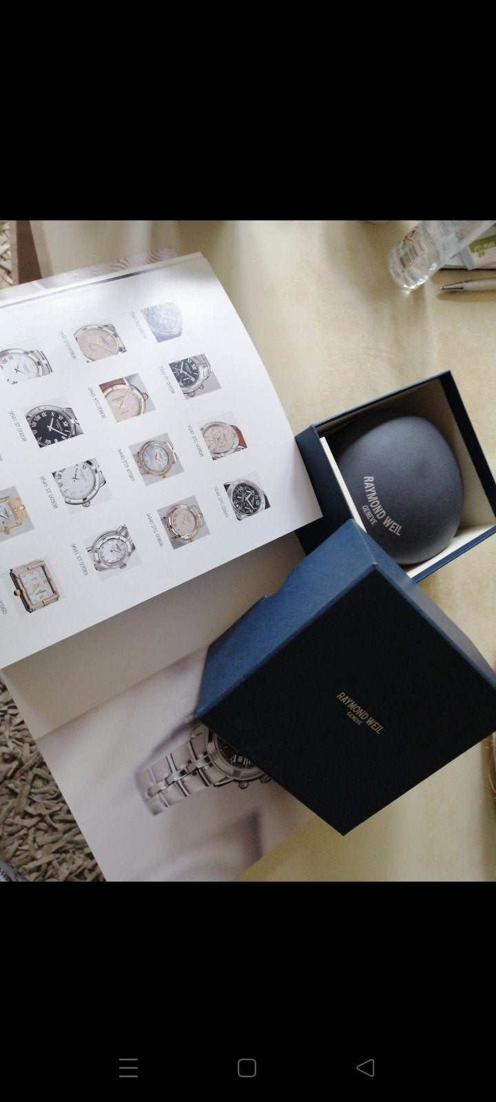 Elegant Raymond Weil Dameshorloge met Strass en Garantie, Ophalen of Verzenden, Nieuw, Overige materialen, Overige merken