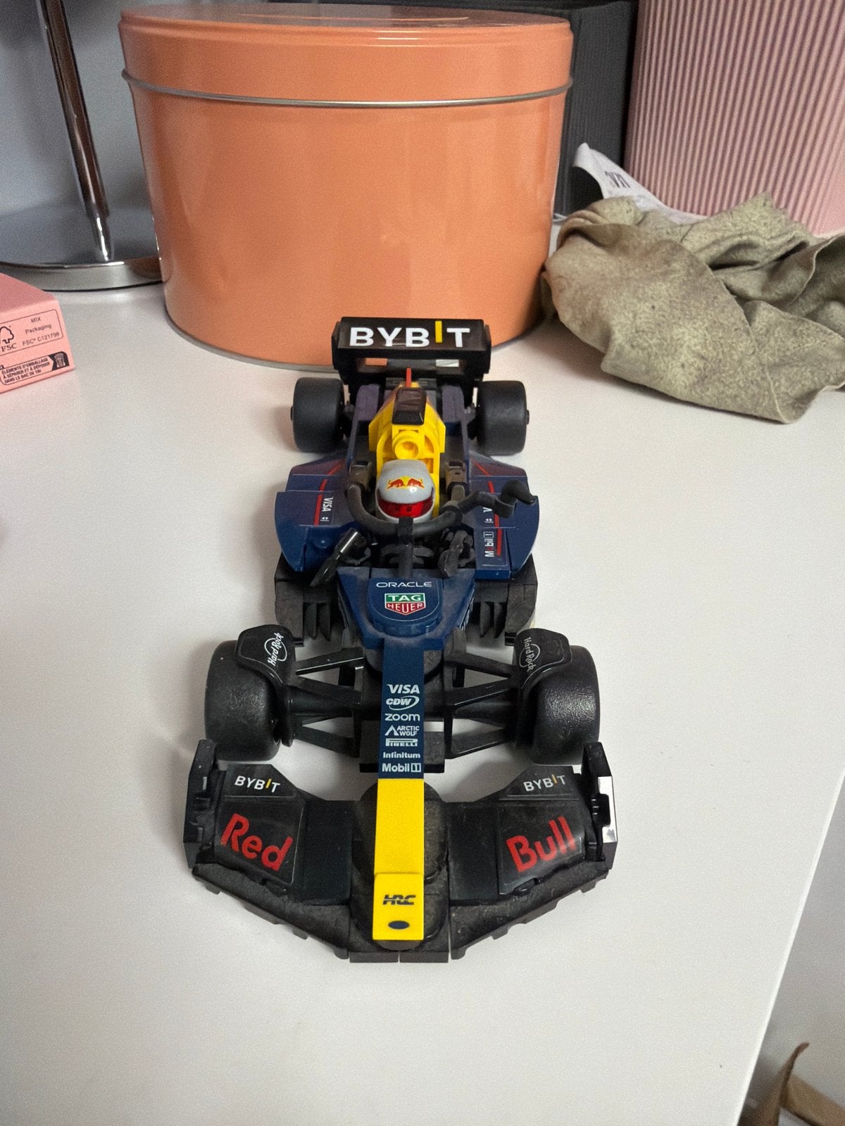 Red Bull Racing F1 modelauto - Max Verstappen, 1:50 of kleiner, Auto, Zo goed als nieuw, Ophalen